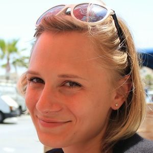 Meet your Posher, Julia l.